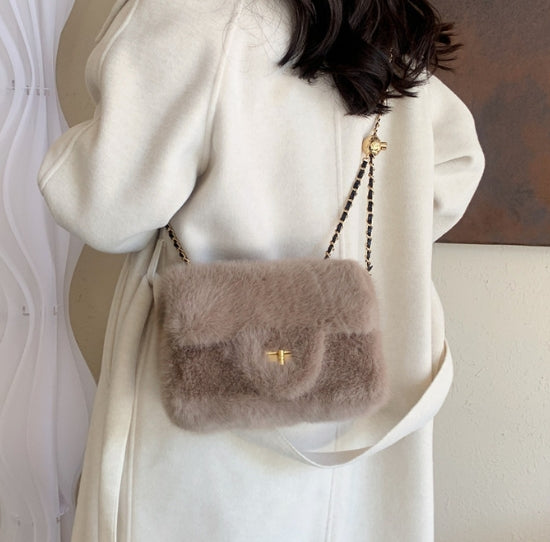 Fluffy Chain Crossbody Bag - Autumn Winter New Style