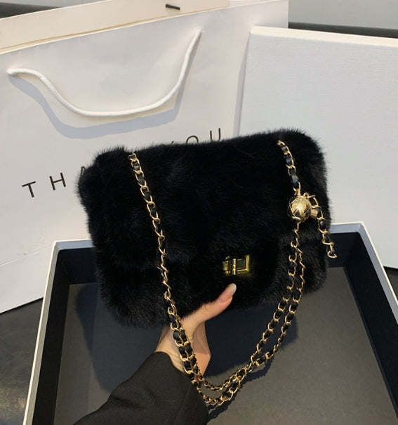 Fluffy Chain Crossbody Bag - Autumn Winter New Style